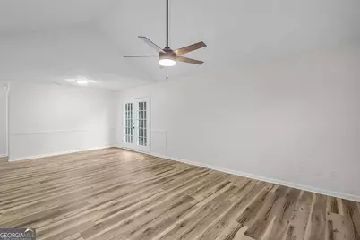 804 Ridgewood Way, Hinesville, GA 31313 - Photo 2