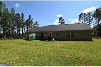 1743 Sara Hunter Lane NW, Milledgeville, GA 31061 - Photo 2