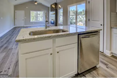 9213 Westview Drive, Covington, GA 30014 - Photo 10