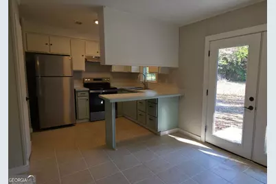 213 Stratford Drive, Warner Robins, GA 31088 - Photo 10