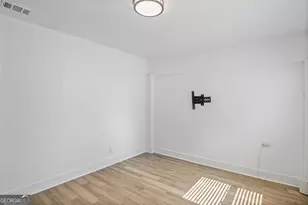 480 James P Brawley Dr NW, Atlanta, GA 30318 - Photo 8