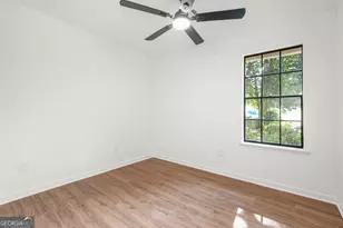 3909 S Creek Ct, Stone Mountain, GA 30083 - Photo 20