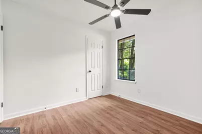 3909 S Creek Court, Stone Mountain, GA 30083 - Photo 26