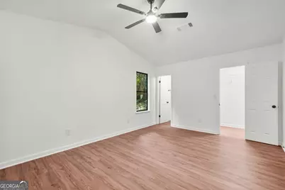 3909 S Creek Court, Stone Mountain, GA 30083 - Photo 22