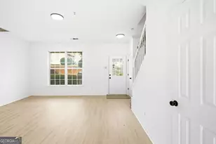 2135 Kilmington Square, Alpharetta, GA 30009 - Photo 10