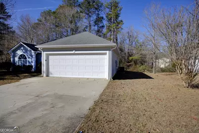 40 Brandon Drive, Covington, GA 30016 - Photo 6