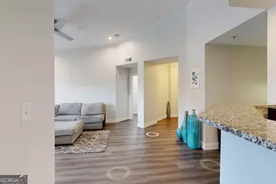 3275 Lenox Road NE #APT 413, Atlanta, GA 30324 - Photo 10