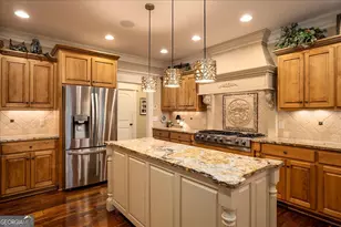 2481 Lakewood Manor Dr, Athens, GA 30606 - Photo 8