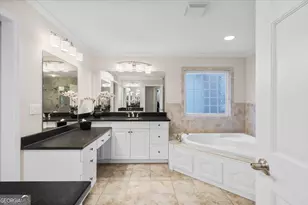 2363 Leisure Lake Dr, Atlanta, GA 30338 - Photo 10