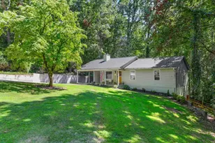 2667 Tammi Ln, Gainesville, GA 30506 - Photo 2