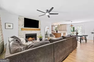 2667 Tammi Ln, Gainesville, GA 30506 - Photo 10