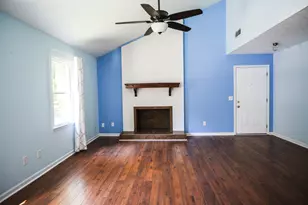 119 Oxford Square, Carrollton, GA 30117 - Photo 4