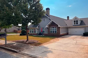 71 Thomaston St, Newnan, GA 30263 - Photo 36