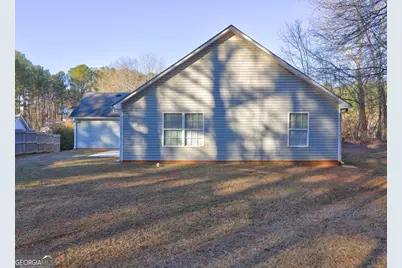 17 Carey Court, Grantville, GA 30220 - Photo 28