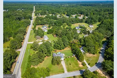 3635 Irvin Drive, Loganville, GA 30052 - Photo 4