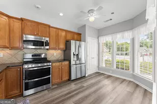 6247 Longleaf Dr, Hoschton, GA 30548 - Photo 6