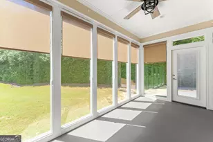 6247 Longleaf Dr, Hoschton, GA 30548 - Photo 2