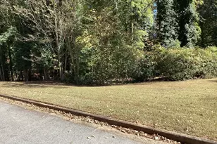 150 Ashley Dr, Fayetteville, GA 30214 - Photo 6