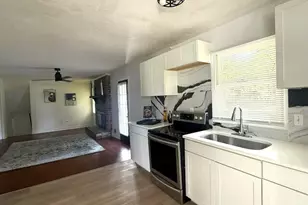 7569 Lowilla Ln, Lithonia, GA 30058 - Photo 8