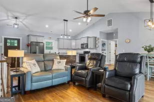 132 Cherokee Ln, Lavonia, GA 30553 - Photo 12