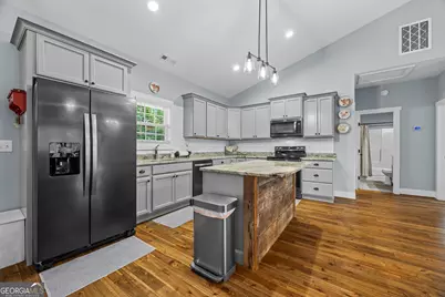 132 Cherokee Lane, Lavonia, GA 30553 - Photo 20