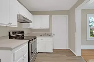 729 S College St, Cedartown, GA 30125 - Photo 6