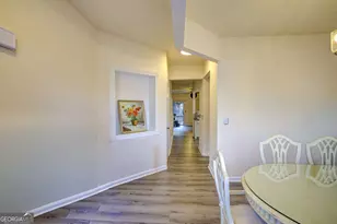 2706 Heathrow Dr, Lawrenceville, GA 30043 - Photo 2