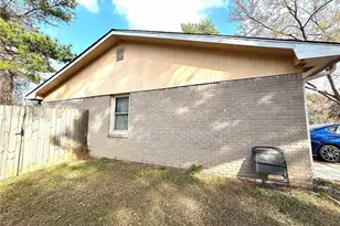 2195 Rochelle Way, South Fulton, GA 30349 - Photo 12