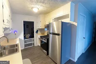 2195 Rochelle Way, South Fulton, GA 30349 - Photo 4