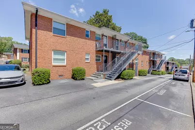 4282 Roswell Road #D2, Atlanta, GA 30342 - Photo 4
