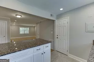 4282 Roswell Rd, Atlanta, GA 30342 - Photo 20