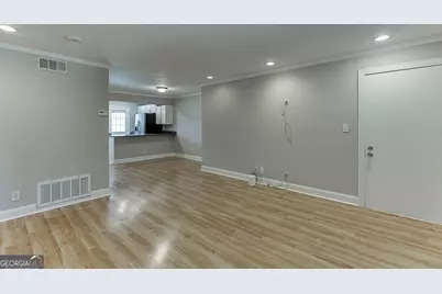 4282 Roswell Road #D2, Atlanta, GA 30342 - Photo 10