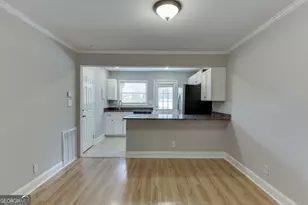 4282 Roswell Road NW, Atlanta, GA 30342 - Photo 14