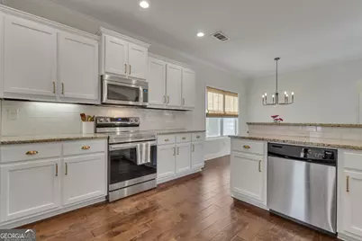 110 Sparrows Cove, Fayetteville, GA 30215 - Photo 18