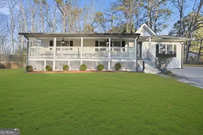 5215 Dixie Lake Road, Union City, GA 30291 - Photo 1