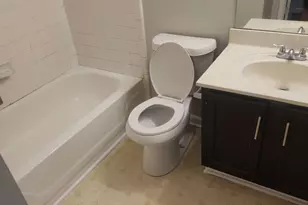 9474 Cypress Ln, Jonesboro, GA 30238 - Photo 8