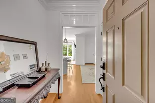 825 Highland Ln NE, Atlanta, GA 30306 - Photo 8