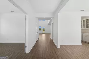 2841 Ally Carol Pl, Snellville, GA 30078 - Photo 2