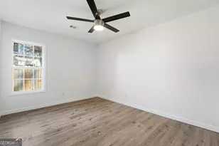 6381 Phillips Creek Dr, Lithonia, GA 30058 - Photo 12