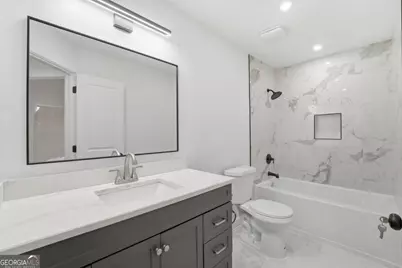 6381 Phillips Creek Drive, Lithonia, GA 30058 - Photo 10