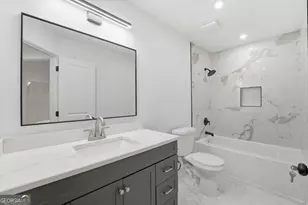 6381 Phillips Creek Dr, Lithonia, GA 30058 - Photo 10