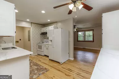 614 Bradley Street, Lafayette, GA 30728 - Photo 8