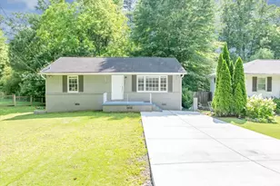 1677 Wayland Cir NE, Brookhaven, GA 30319 - Photo 4