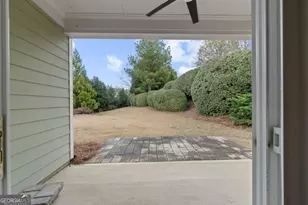 1040 Creekwood Pl, Greensboro, GA 30642 - Photo 34