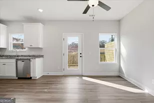 55 Wright St, Lavonia, GA 30553 - Photo 4