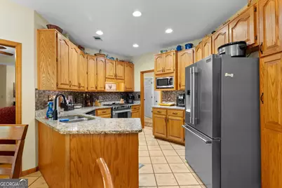 125 Allie Drive, McDonough, GA 30252 - Photo 8