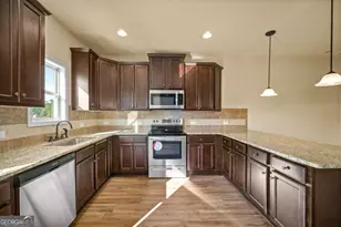 2381 Aukerman Trce, Hampton, GA 30228 - Photo 8