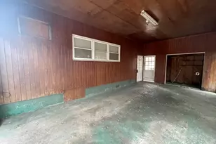 104 S 4th St, Cochran, GA 31014 - Photo 36