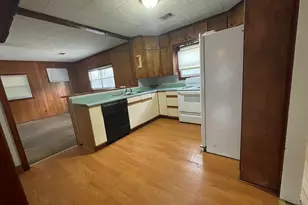 104 S 4th St, Cochran, GA 31014 - Photo 10