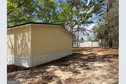 261 Colorado Road, Alma, GA 31510 - Photo 4